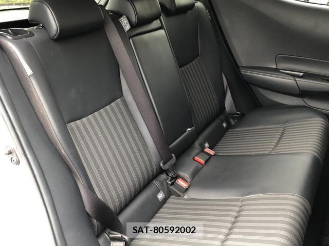 Toyota AQUA 2021-12 8769830-6
