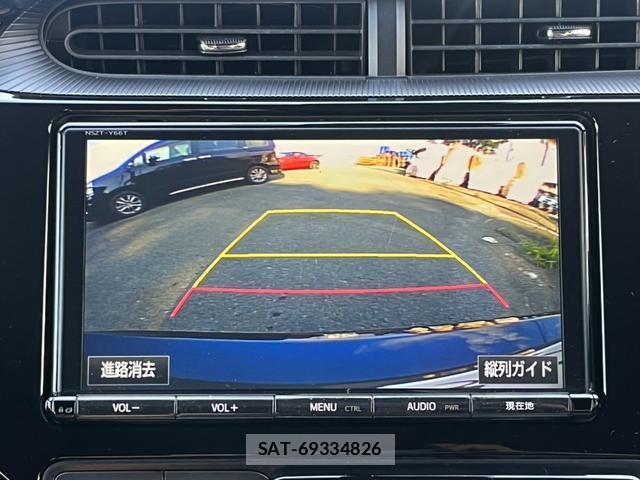 Toyota AQUA 2017-09 8769959-10