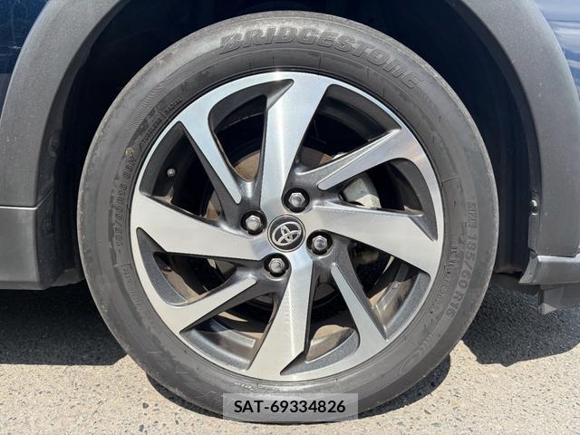 Toyota AQUA 2017-09 8769959-7