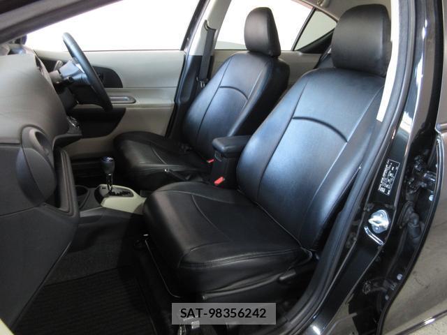 Toyota AQUA 2013-03 8770108-15