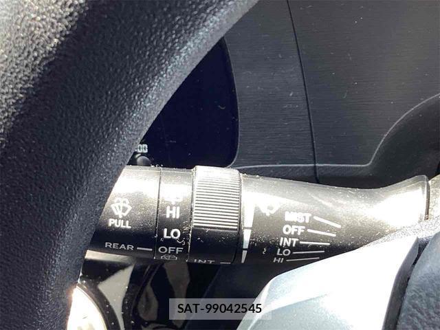 Toyota AQUA 2015-11 8770134-13