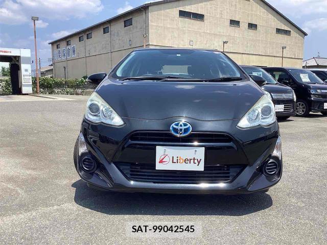 Toyota AQUA 2015-11 8770134-14