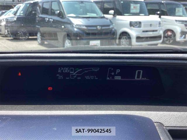 Toyota AQUA 2015-11 8770134-5