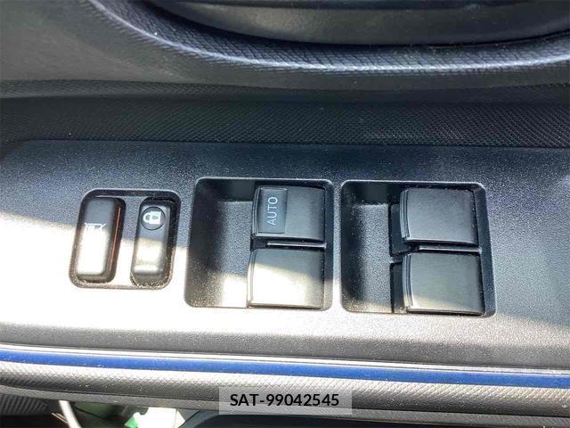 Toyota AQUA 2015-11 8770134-6