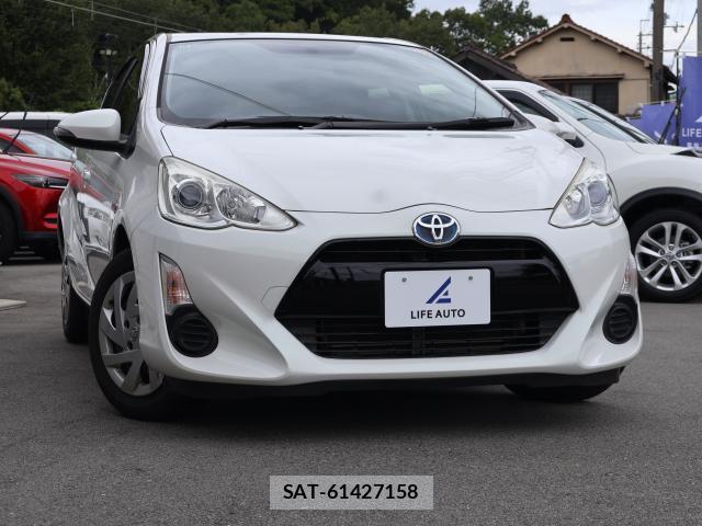 Toyota AQUA 2015-10 8770200-0