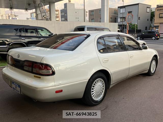 Toyota ARISTO 1995-11 8769646-11