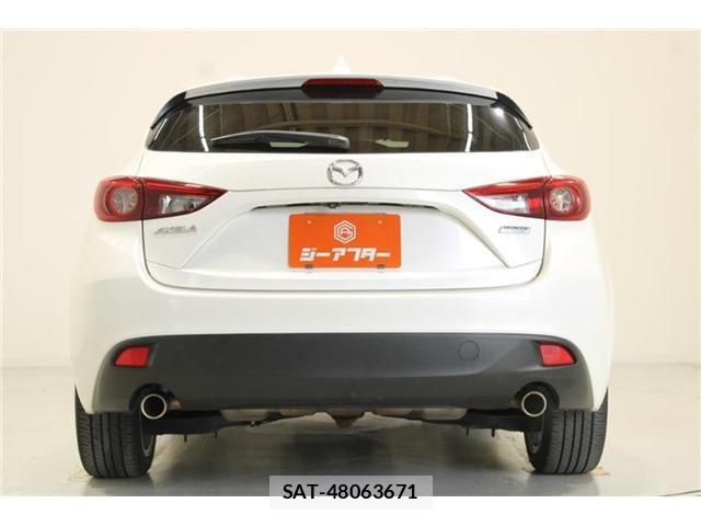 Mazda AXELA SPORT 2014-04 8768764-10