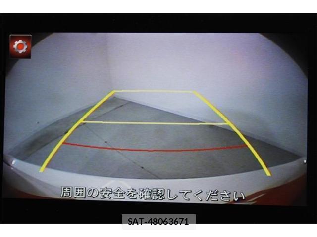 Mazda AXELA SPORT 2014-04 8768764-3