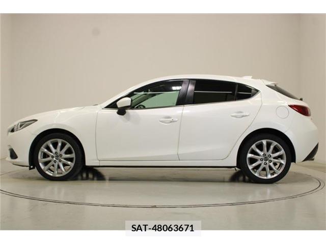 Mazda AXELA SPORT 2014-04 8768764-8