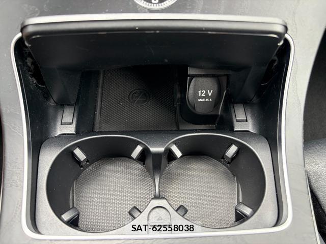 Mercedes Benz C-CLASS 2016-01 8769953-6