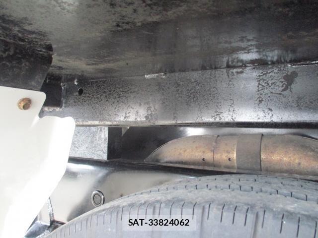 MITSUBISHI FUSO CANTER 2021-11 8768714-4