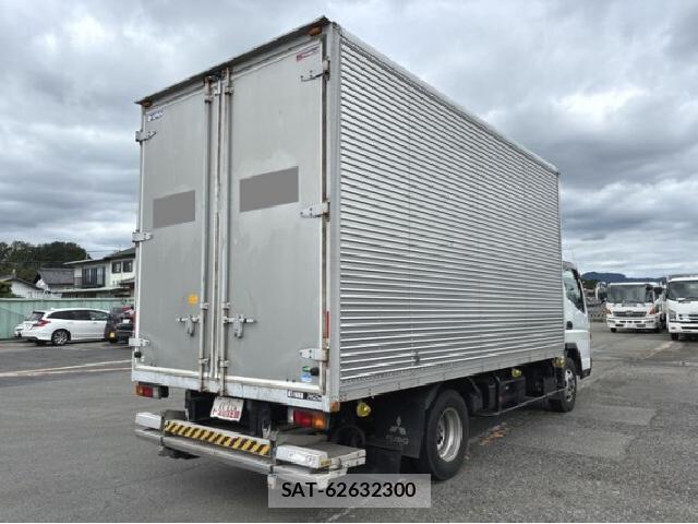 MITSUBISHI FUSO CANTER 2016 8768846-1