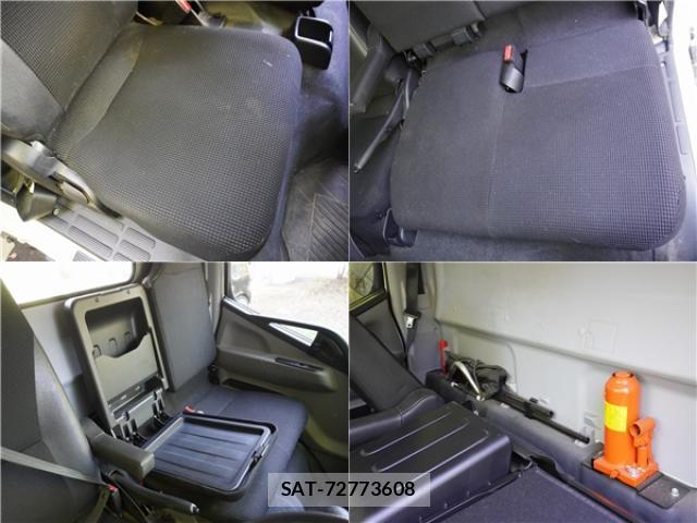 MITSUBISHI FUSO CANTER 2019-06 8769204-8