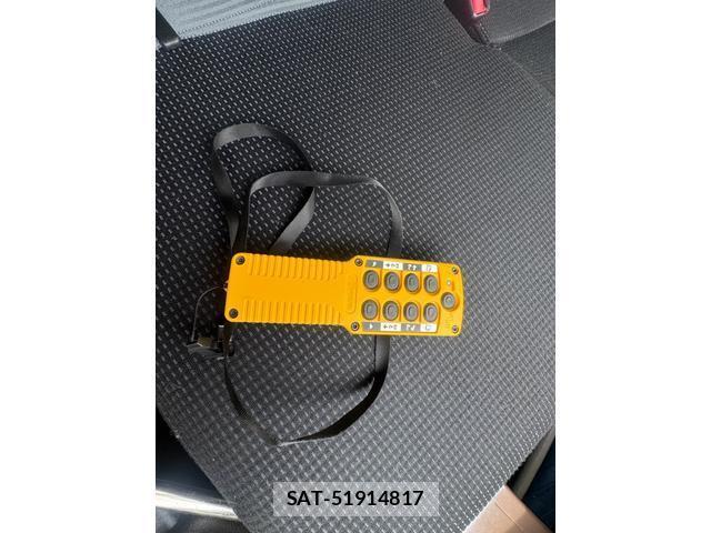 MITSUBISHI FUSO CANTER 2022-10 8769996-8