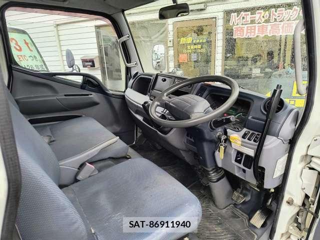 MITSUBISHI FUSO CANTER 2015-06 8770201-11