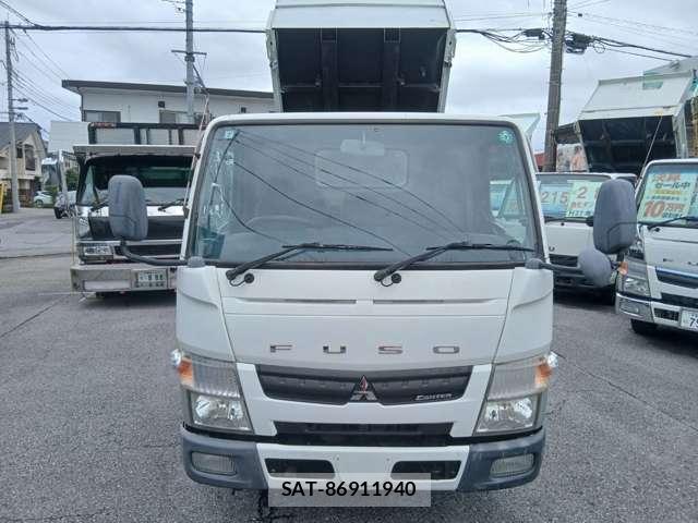 MITSUBISHI FUSO CANTER 2015-06 8770201-2