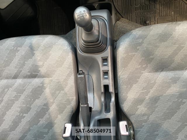 Suzuki CARRY TRUCK 2004 8770018-11