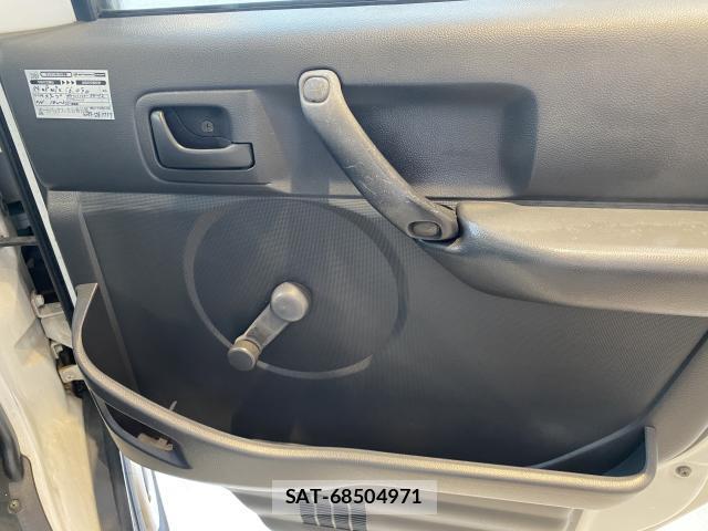 Suzuki CARRY TRUCK 2004 8770018-13