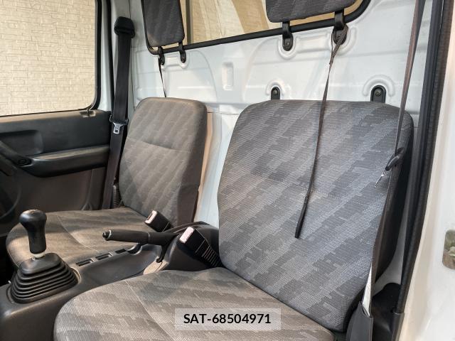 Suzuki CARRY TRUCK 2004 8770018-17