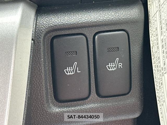 Daihatsu CAST 2020-05 8769747-9