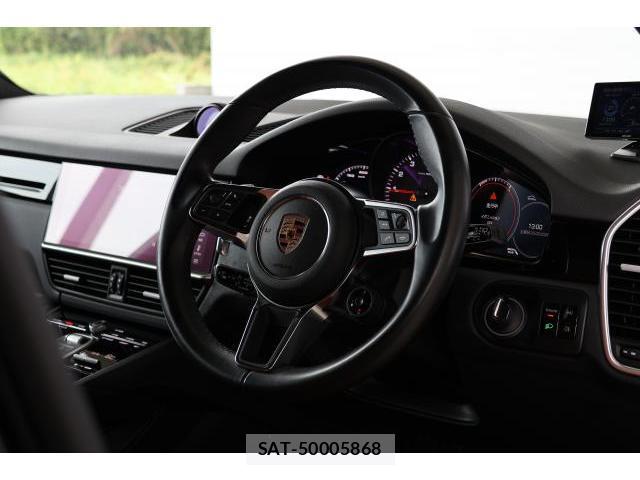 Porsche CAYENNE 2019-02 8769232-4
