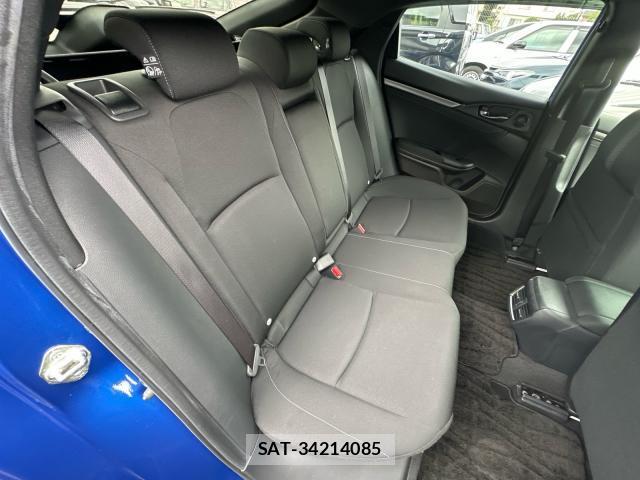 Honda CIVIC 2019-05 8769735-14