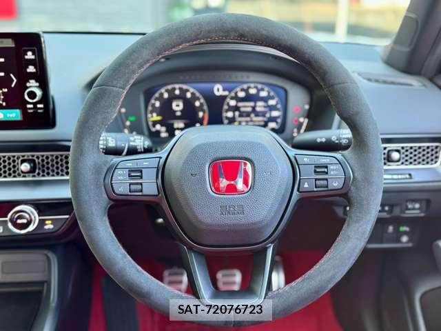 Honda CIVIC 2023-09 8770212-19