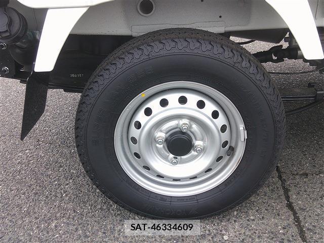 Nissan CLIPPER TRUCK 2026-03 8769099-17
