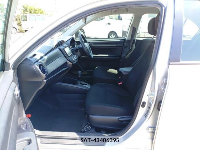 Toyota COROLLA AXIO 2021-09 8768953-15