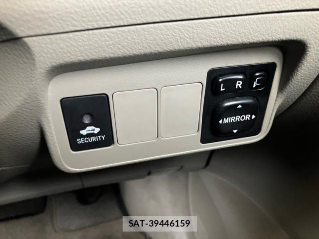 Toyota COROLLA AXIO 2012-05 8770100-14