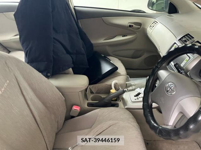 Toyota COROLLA AXIO 2012-05 8770100-4