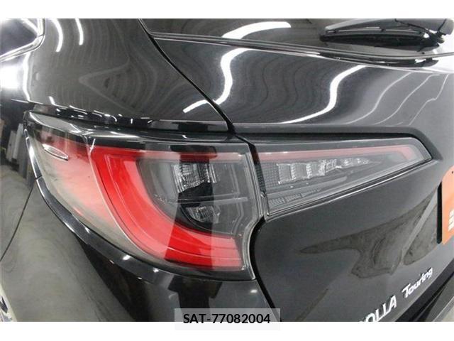 Toyota COROLLA TOURING 2023-11 8769352-17