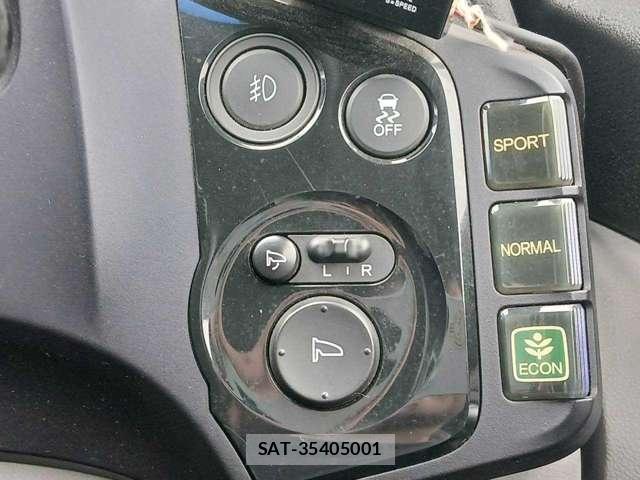 Honda CR-Z 2011-03 8769943-12