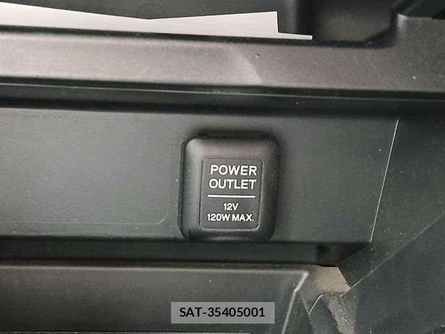 Honda CR-Z 2011-03 8769943-15