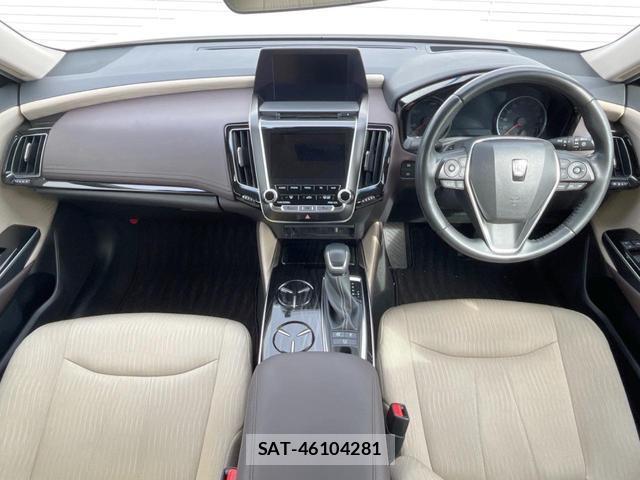 Toyota CROWN HYBRID 2018-12 8769439-1