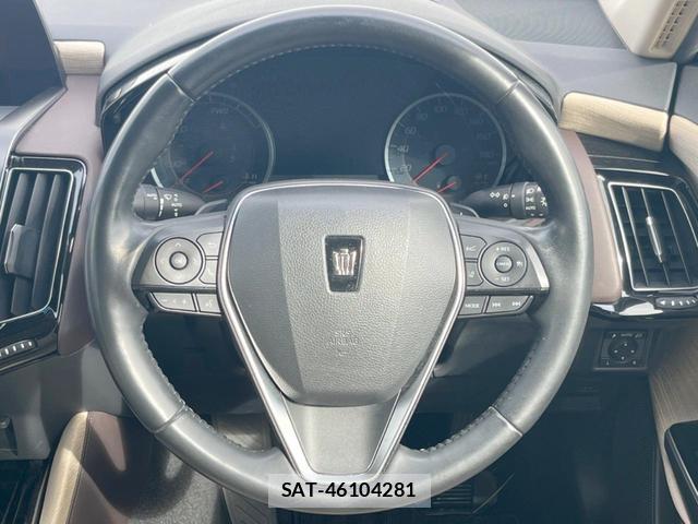 Toyota CROWN HYBRID 2018-12 8769439-11
