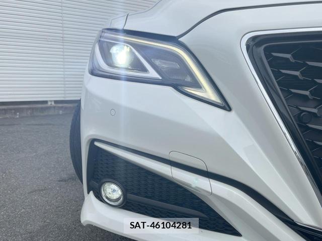 Toyota CROWN HYBRID 2018-12 8769439-12