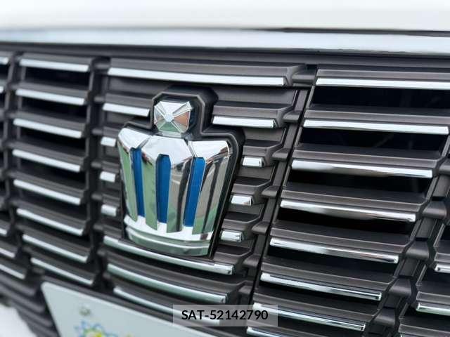 Toyota CROWN HYBRID 2013-08 8769982-10