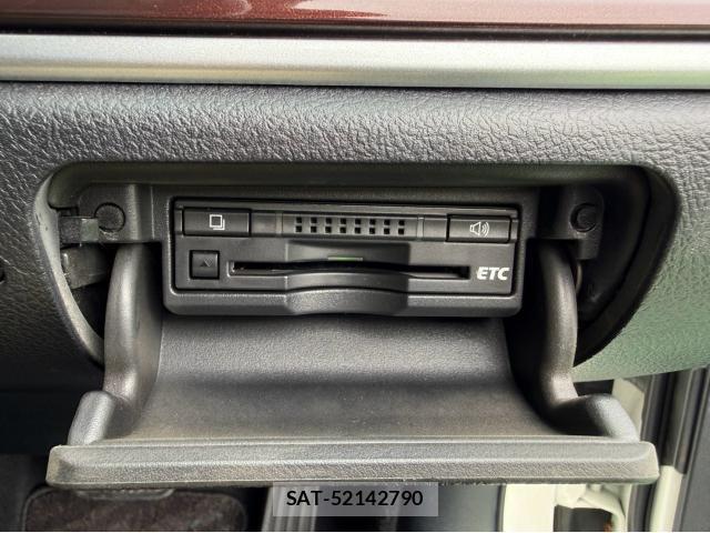 Toyota CROWN HYBRID 2013-08 8769982-18