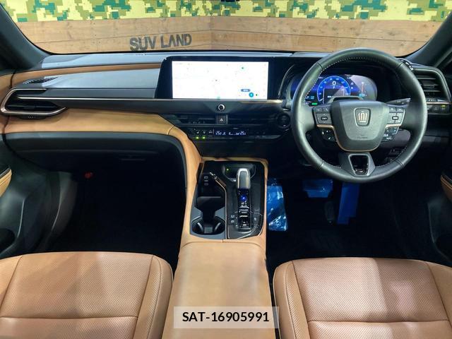 Toyota CROWN 2024-03 8769796-1