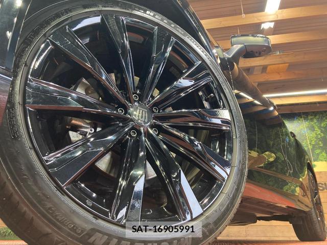 Toyota CROWN 2024-03 8769796-12