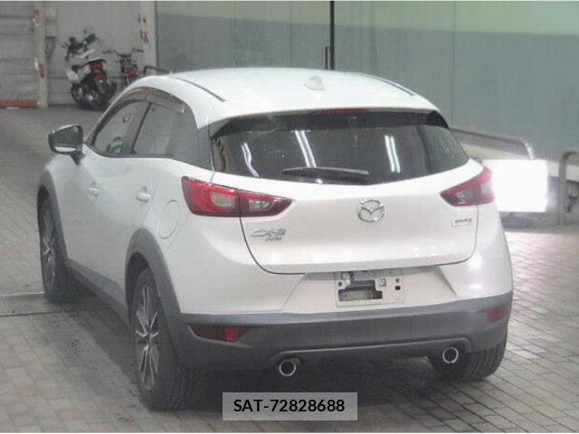 Mazda CX-3 2015-08 8769851-1