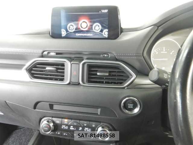Mazda CX-5 2017-08 8769578-6