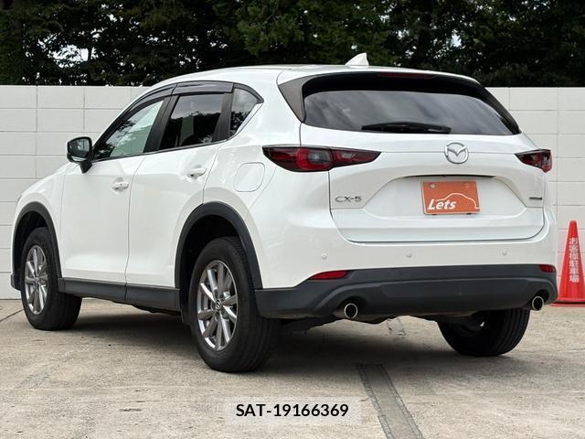 Mazda CX-5 2022-01 8770034-11