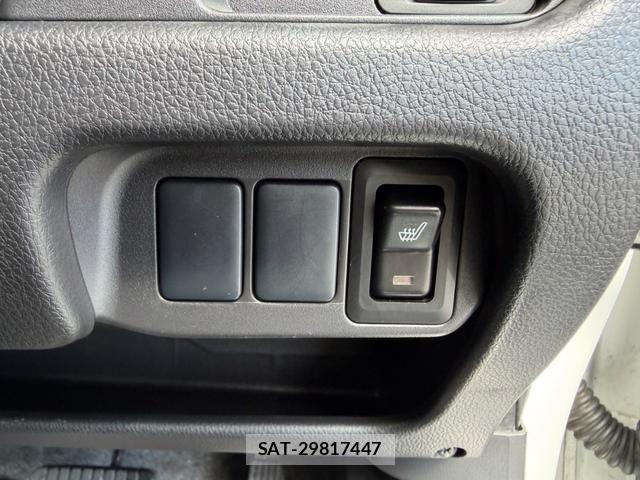 Nissan DAYZ 2015-06 8768890-16