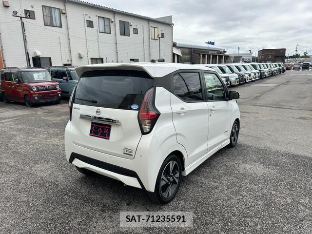 Nissan DAYZ 2019-11 8770158-6