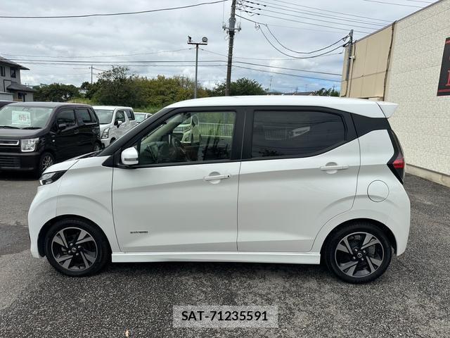 Nissan DAYZ 2019-11 8770158-9