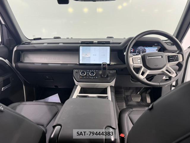 Land Rover DEFENDER 2024-11 8768808-1