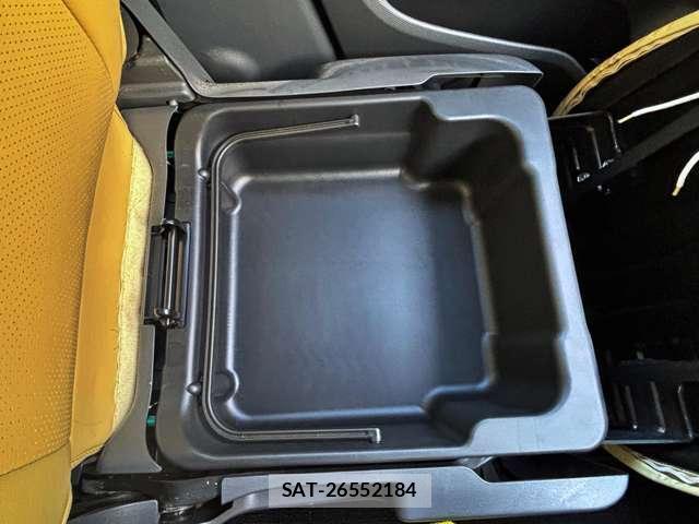 Mitsubishi DELICA 2012-02 8769406-10