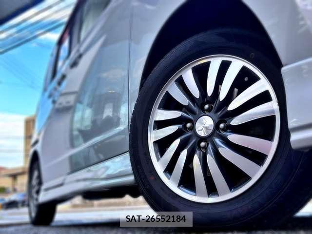Mitsubishi DELICA 2012-02 8769406-12